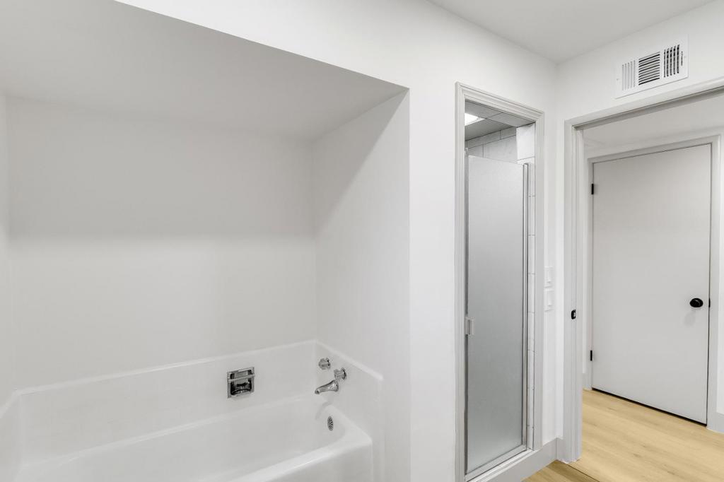 421 Manchester Avenue Property Photo 17