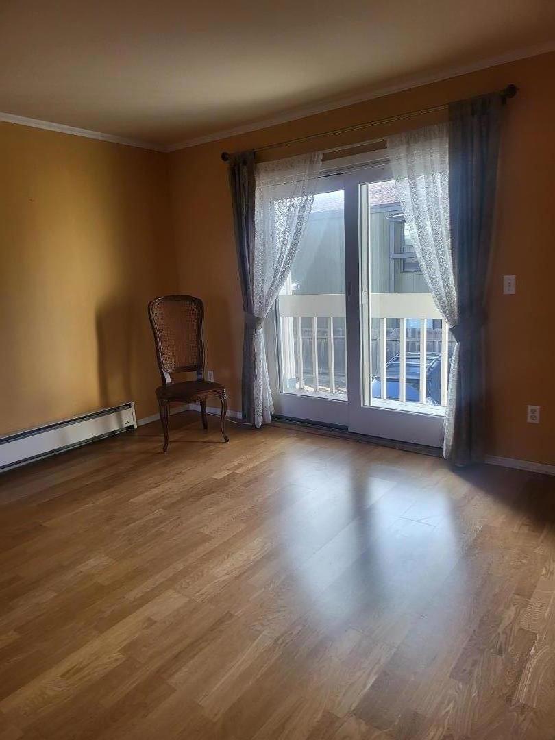 420 Dela Vina Avenue 11 Property Photo 6