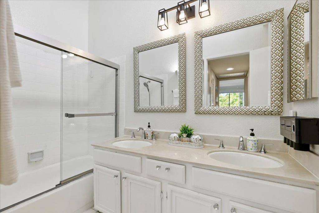 3475 Deerwood Terrace 304 Property Photo 52