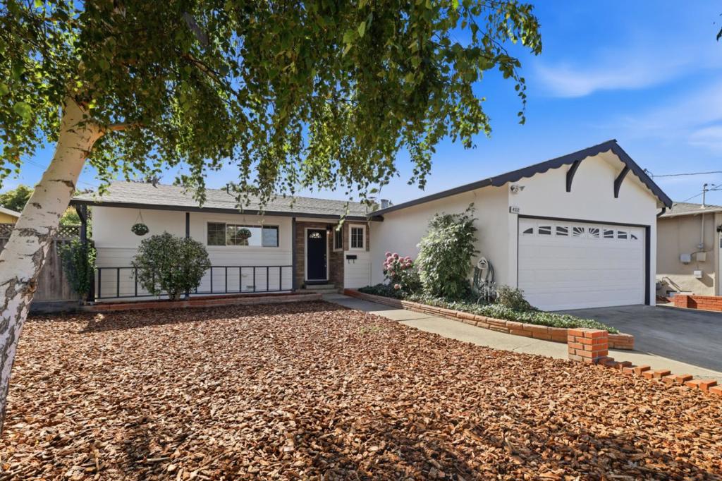 4552 El Cajon Avenue Property Photo 3