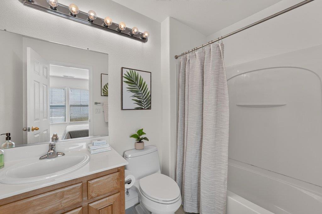 233 Lighthouse Drive Property Photo 18