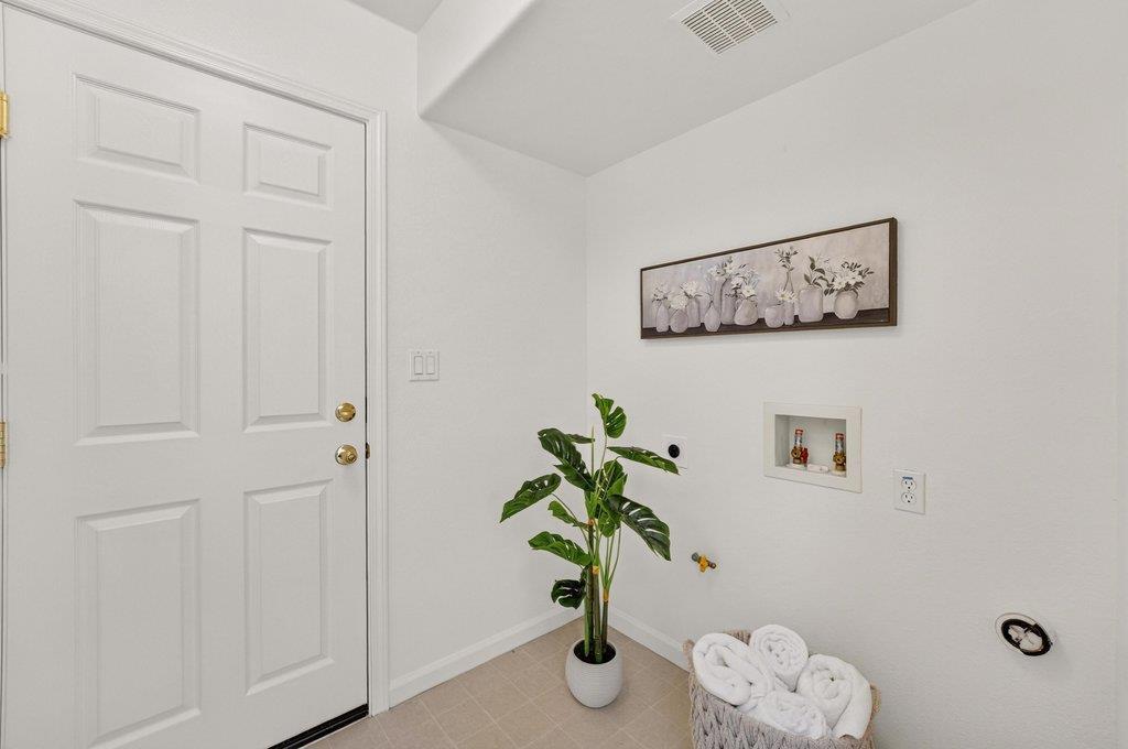 233 Lighthouse Drive Property Photo 19