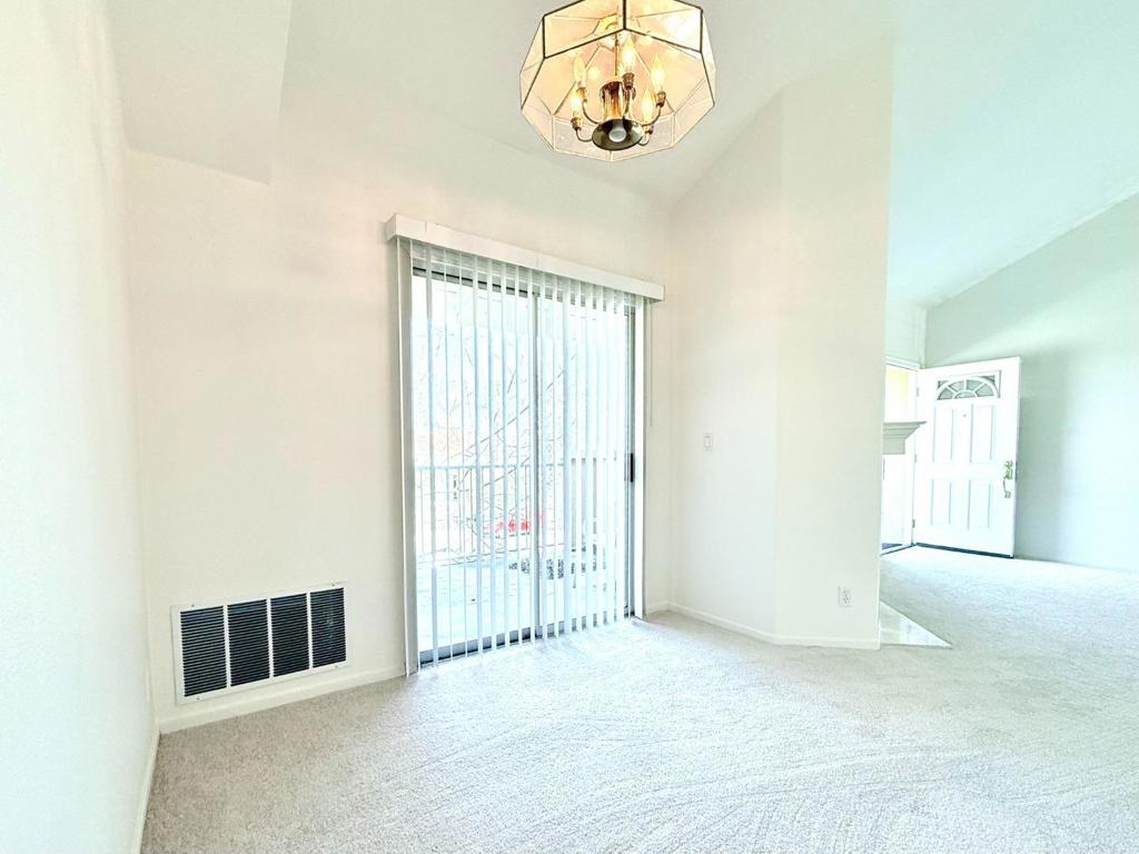 106 Sunnyhills Court Property Photo 10