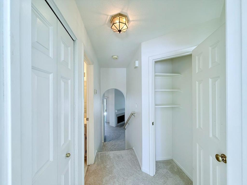 106 Sunnyhills Court Property Photo 13