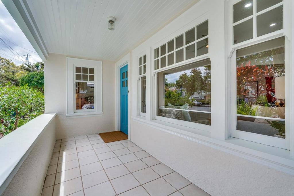1495 Martin Avenue Property Photo 6
