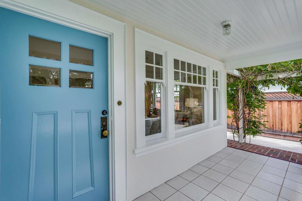 1495 Martin Avenue Property Photo 7