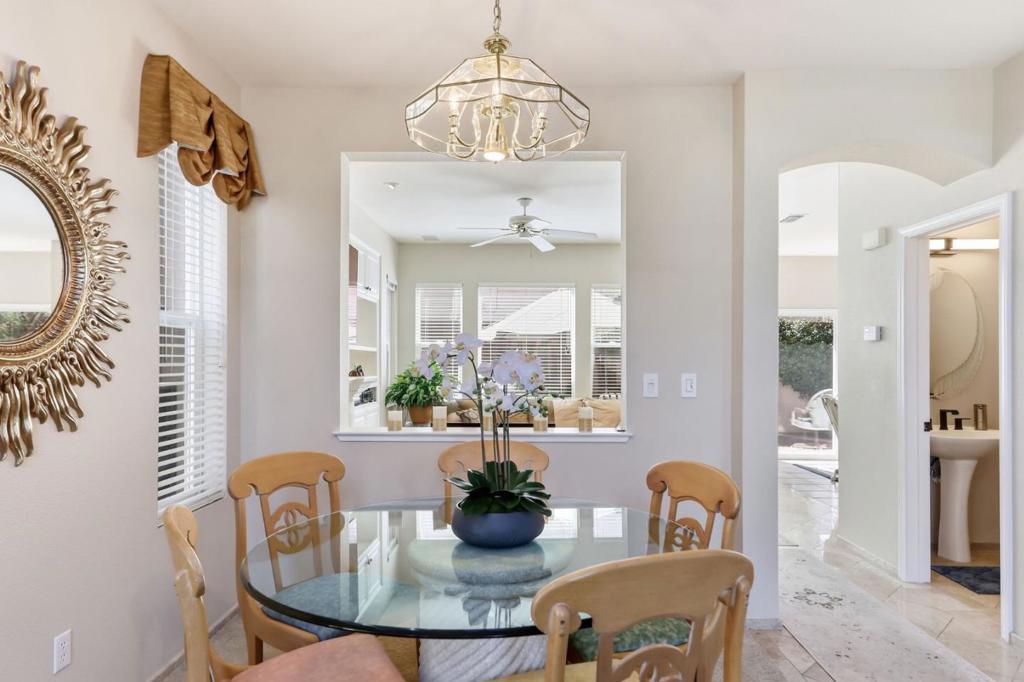 102 Triana Way Property Photo 10