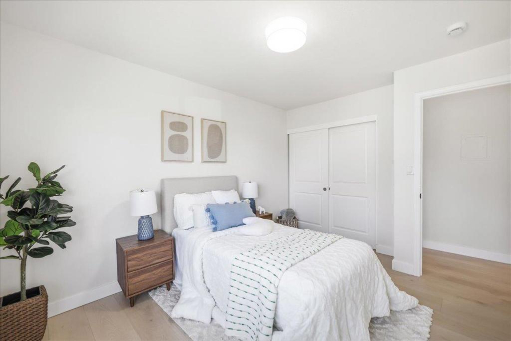 2298 Meadowgate Way Property Photo 32