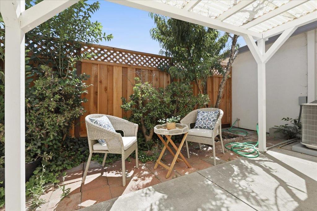 2298 Meadowgate Way Property Photo 41