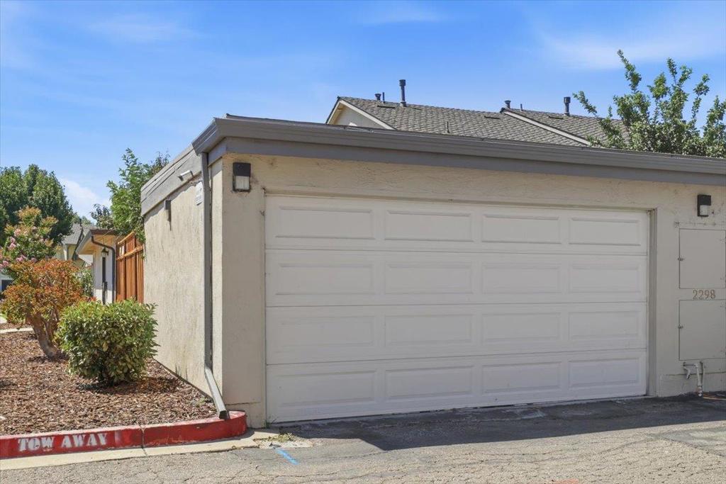 2298 Meadowgate Way Property Photo 44