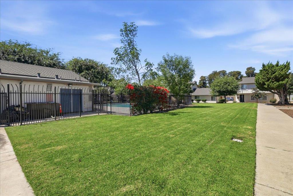 2298 Meadowgate Way Property Photo 45