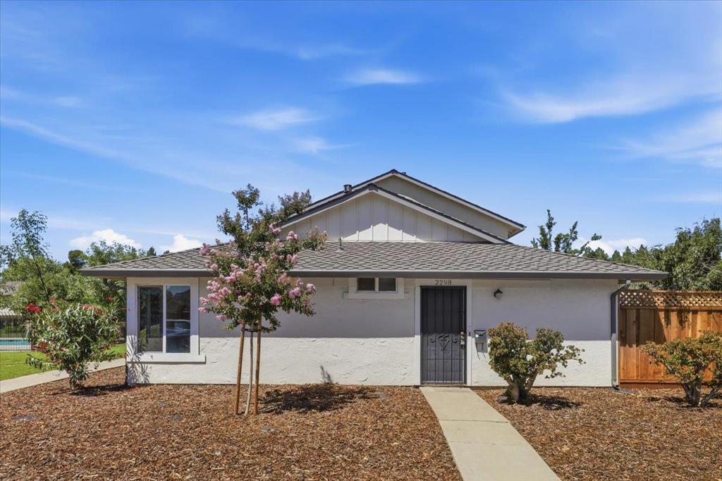 2298 Meadowgate Way Property Photo 47