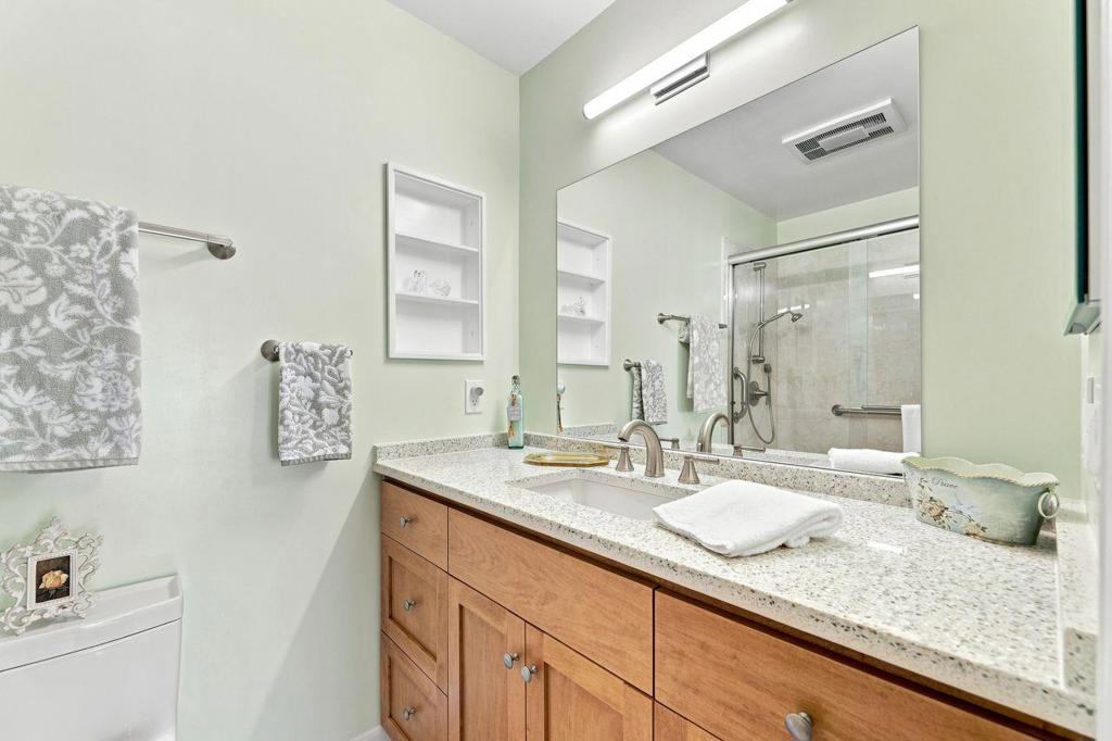 1115 Blackberry Terrace Property Photo 20