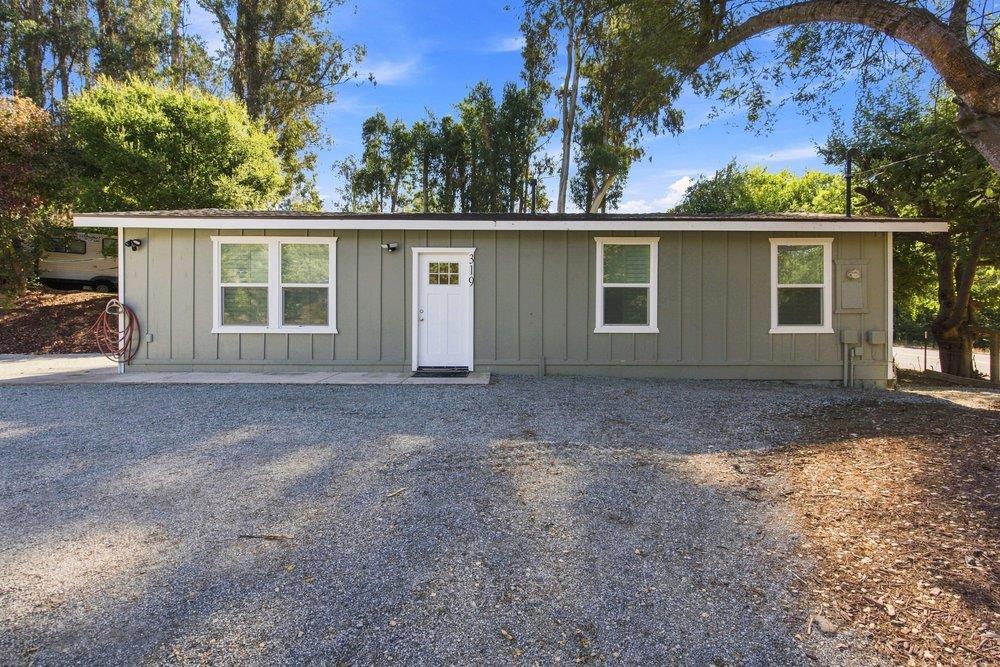 319 Echo Valley Road Property Photo 1