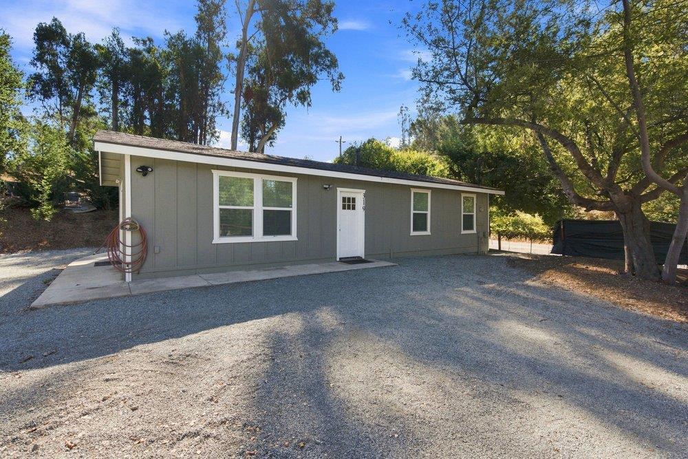 319 Echo Valley Road Property Photo 2