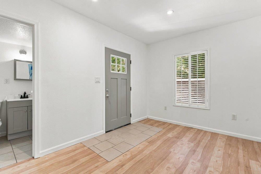 319 Echo Valley Road Property Photo 16