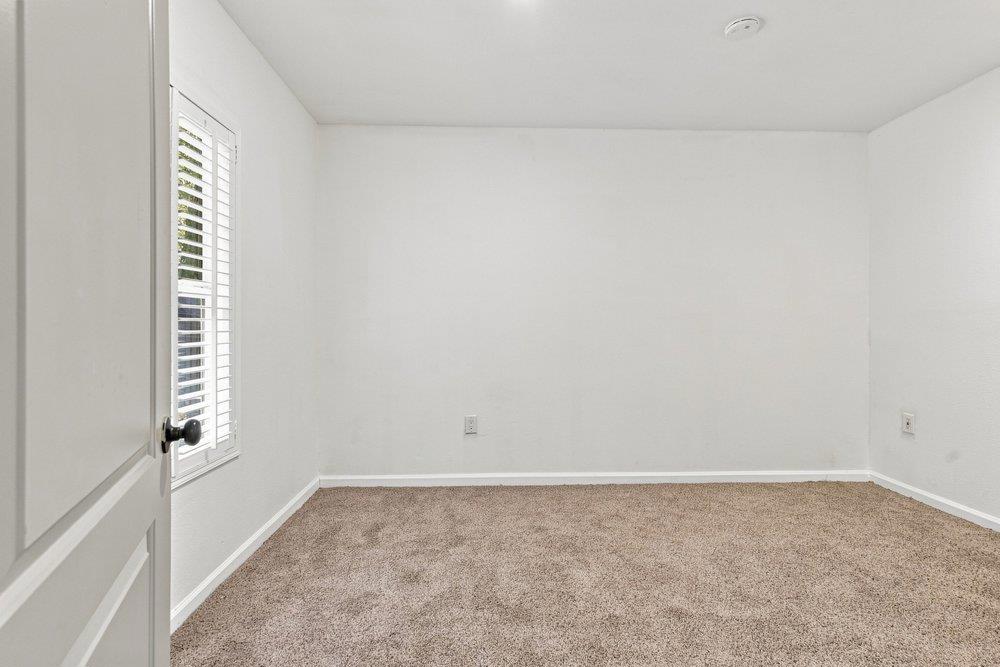 319 Echo Valley Road Property Photo 18