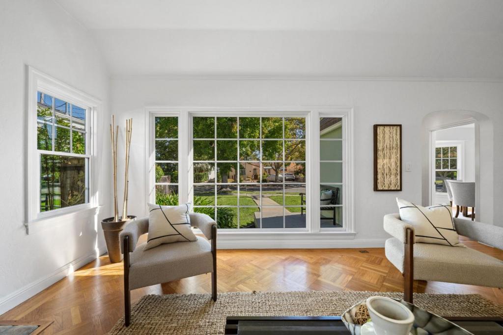 326 Hudson Street Property Photo 13