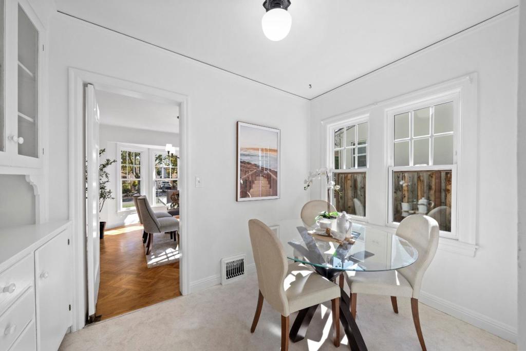326 Hudson Street Property Photo 24