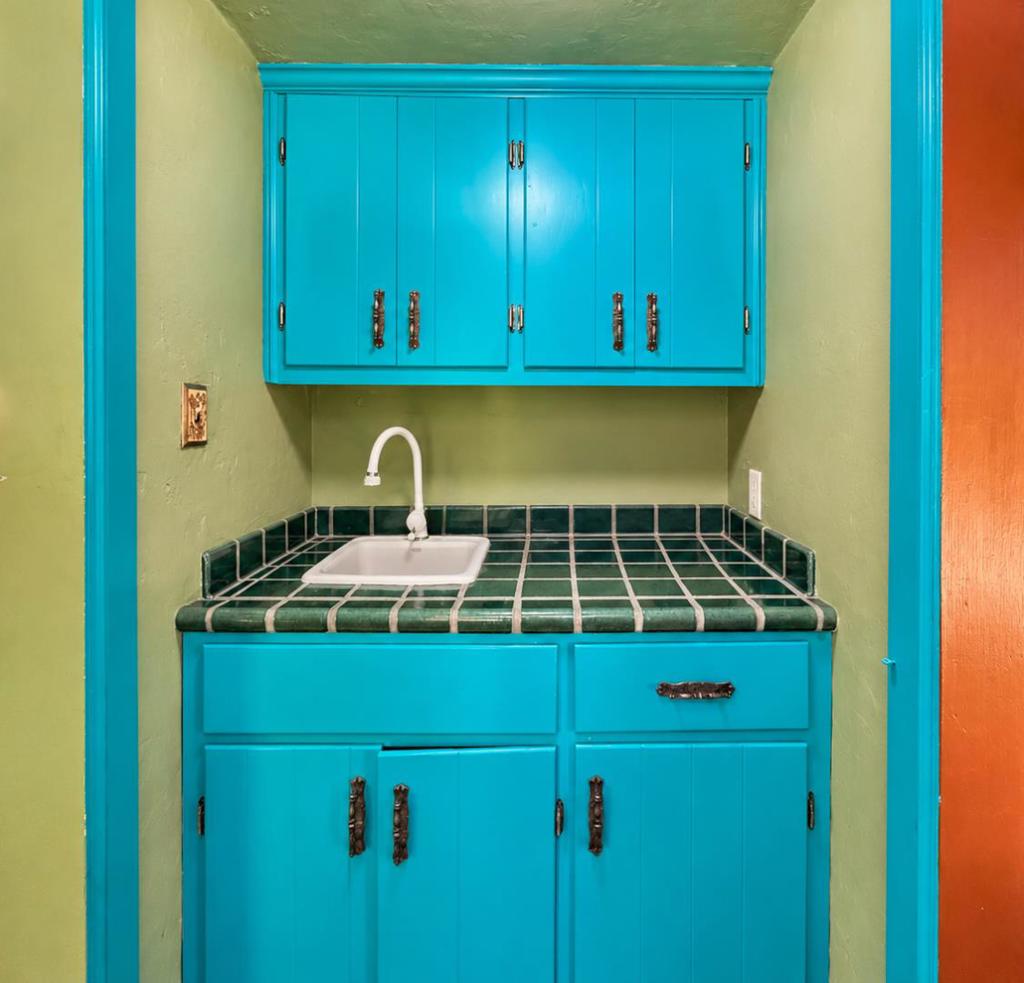 10 Joaquin Road Property Photo 10