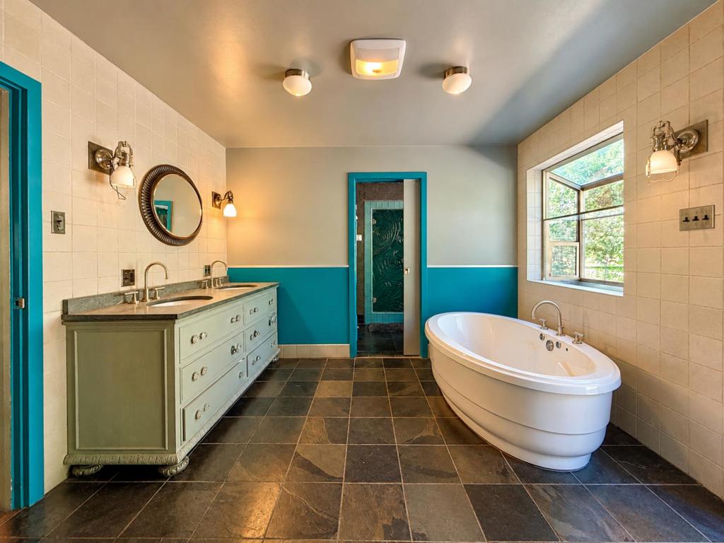 10 Joaquin Road Property Photo 28