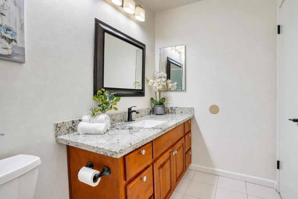 803 Beaver Creek Way Property Photo 30