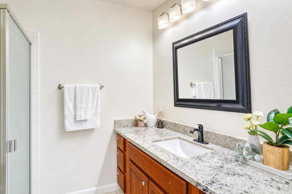 803 Beaver Creek Way Property Photo 31