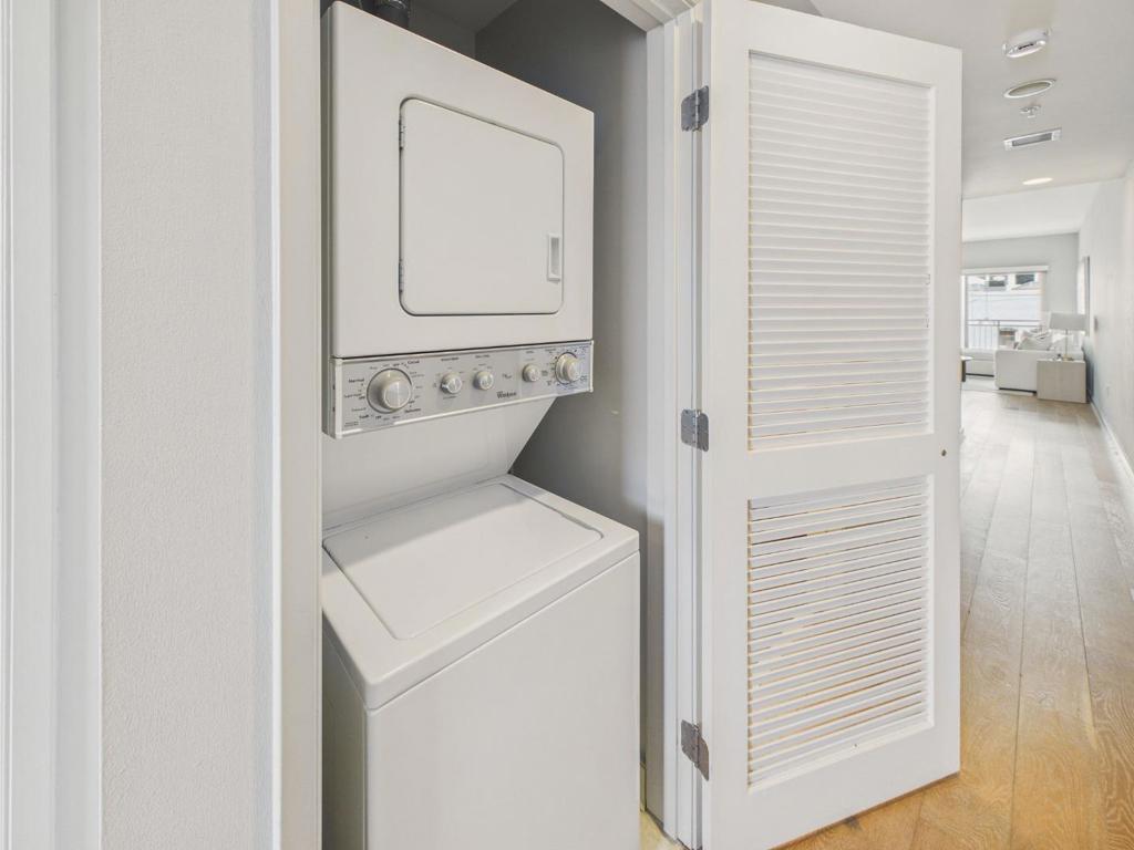 20 S 2nd Street 334 Property Photo 12