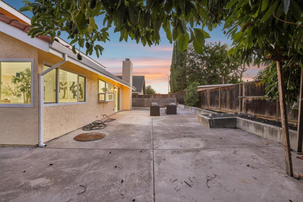 3405 Cedardale Drive Property Photo 85