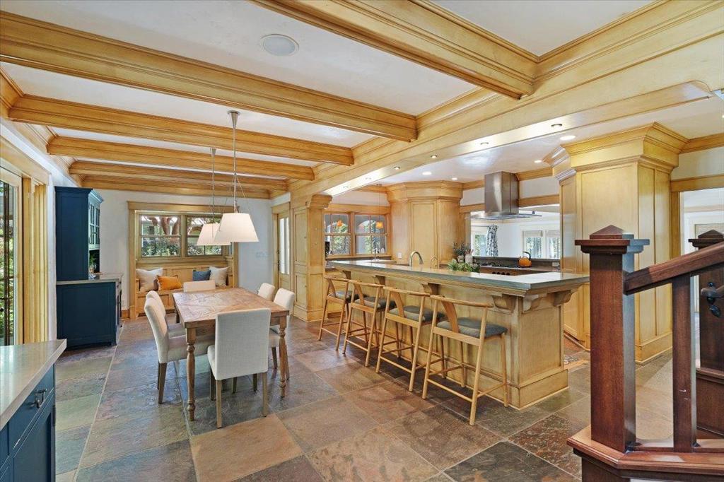 1035 Martin Road Property Photo 6