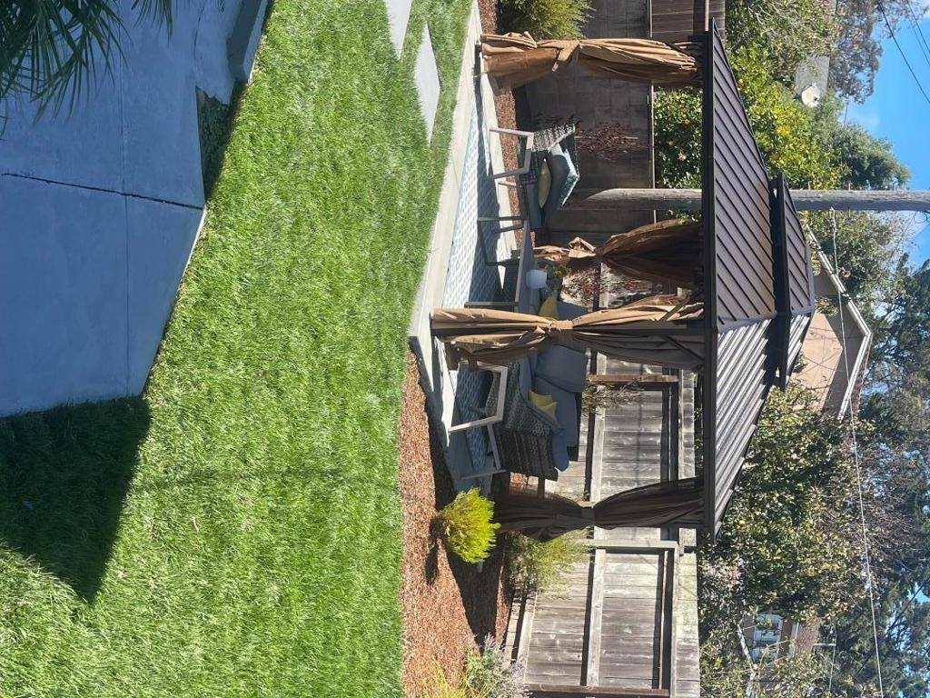 2700 Rollingwood Drive Property Photo 8