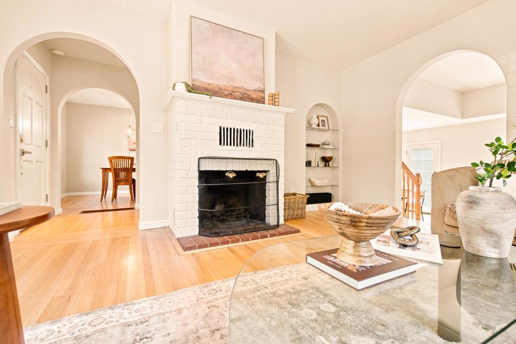 1035 Chadbourne Avenue Property Photo 9