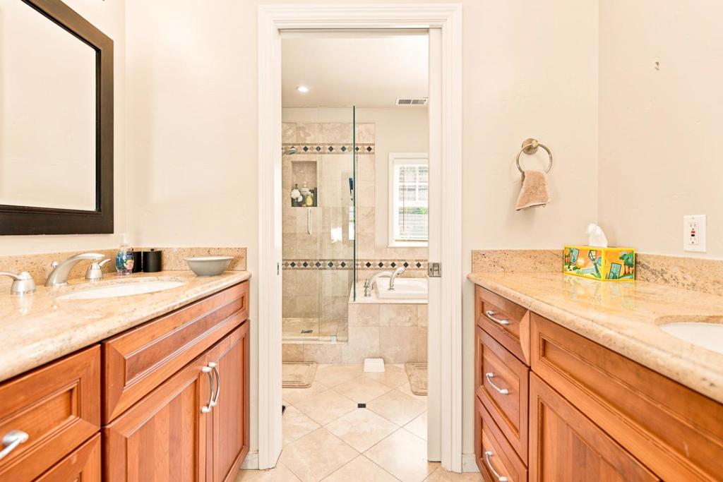 1035 Chadbourne Avenue Property Photo 37