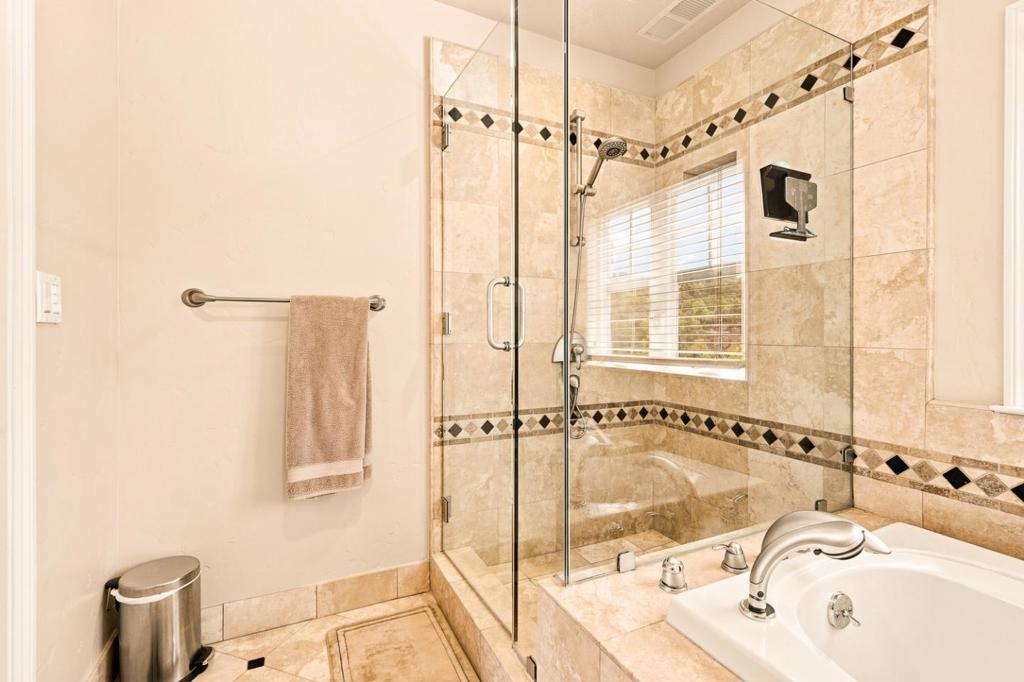 1035 Chadbourne Avenue Property Photo 39