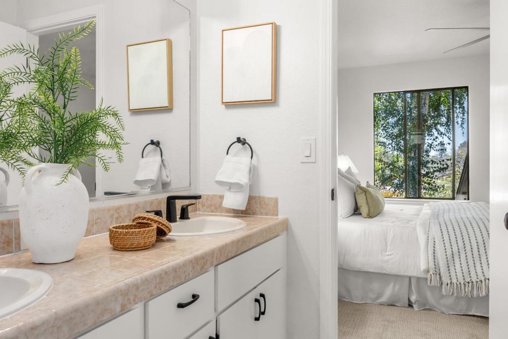 574 Spinnaker Court Property Photo 22