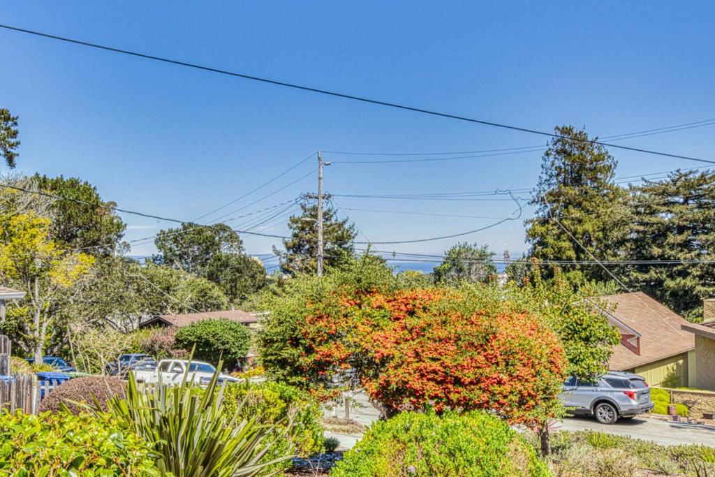 870 Doud Street Property Photo 4