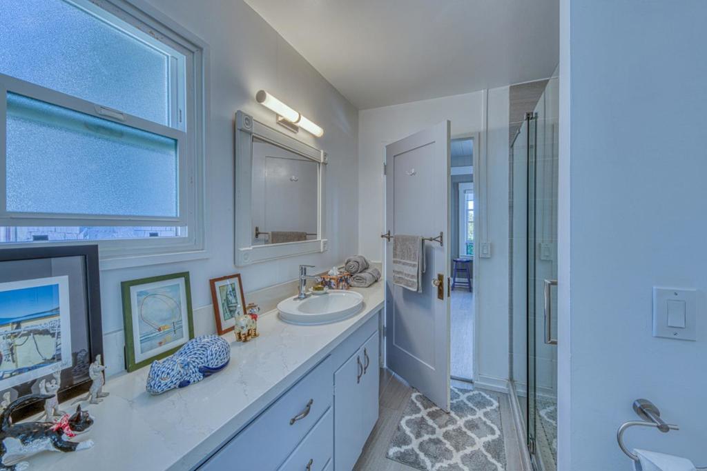870 Doud Street Property Photo 27