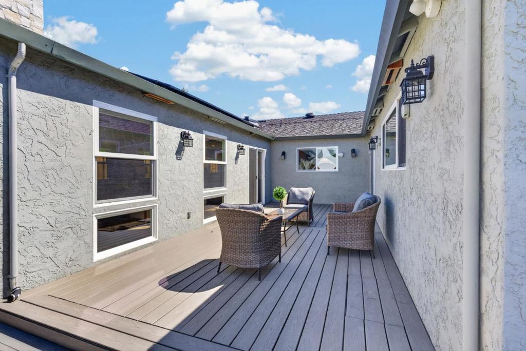 411 Carlyn Avenue Property Photo 49