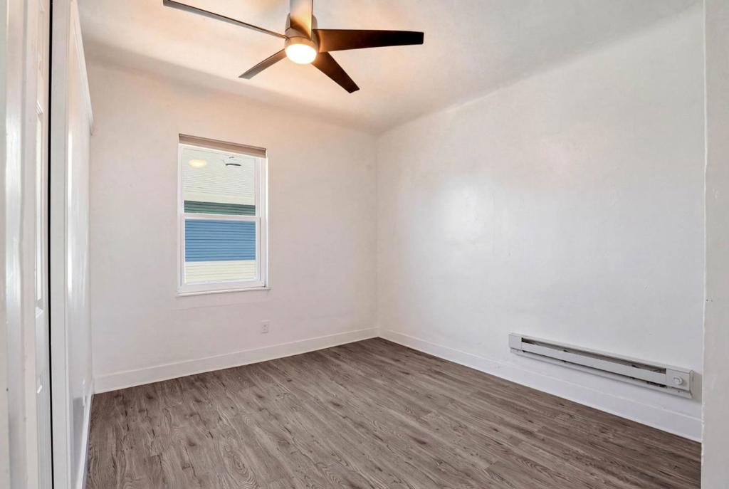 1365 Vine Street Property Photo 9