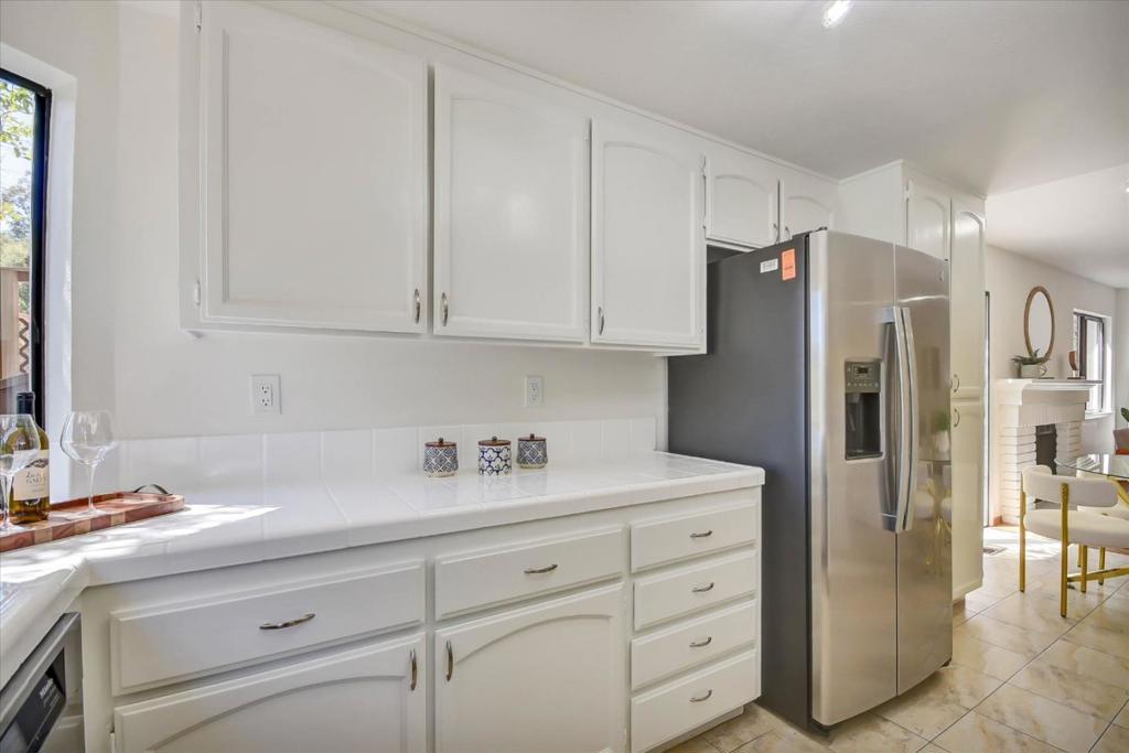 1665 Toyon Court Property Photo 18