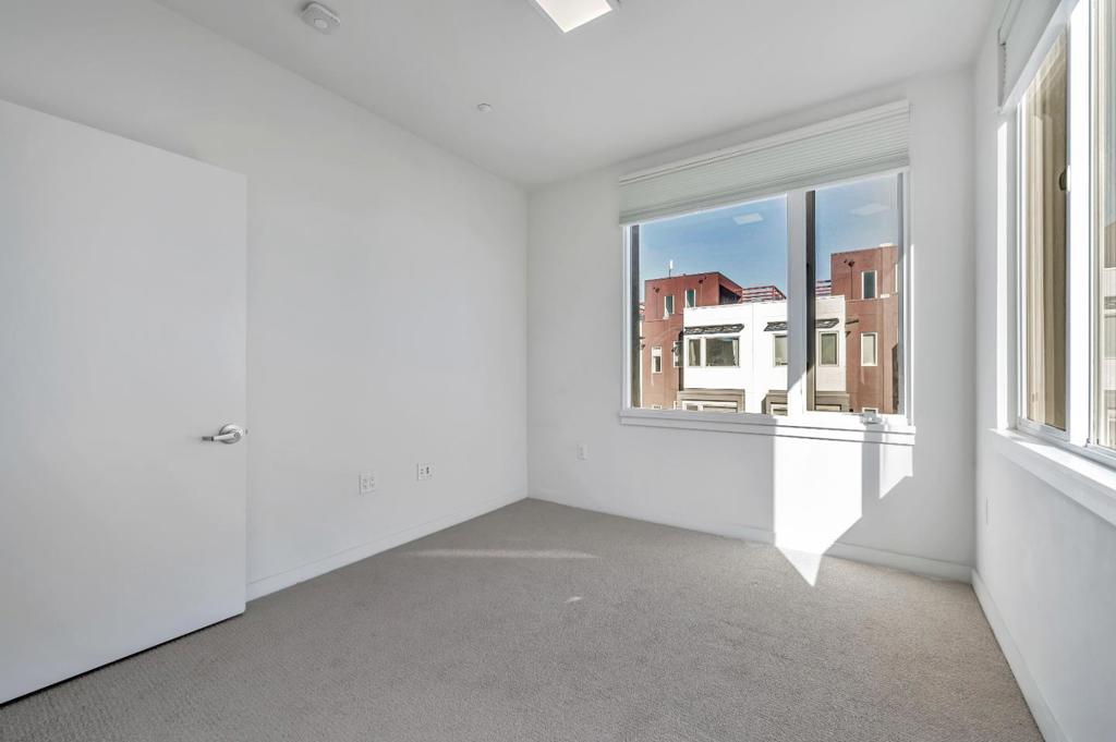 501 Hudson Avenue 304 Property Photo 14