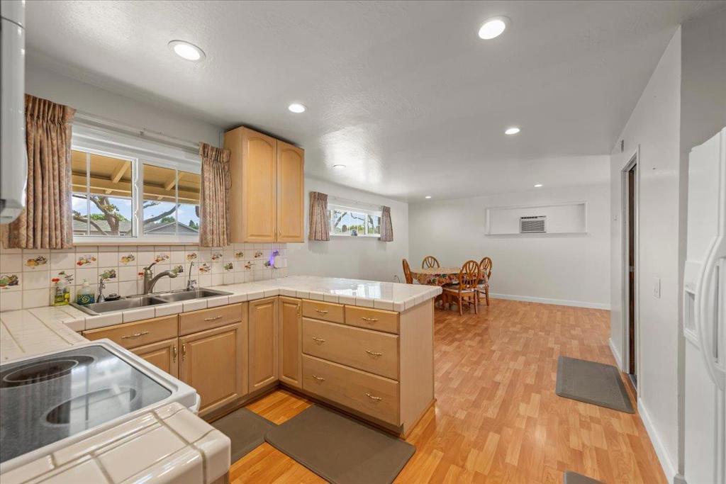 3191 El Sobrante Street Property Photo 12