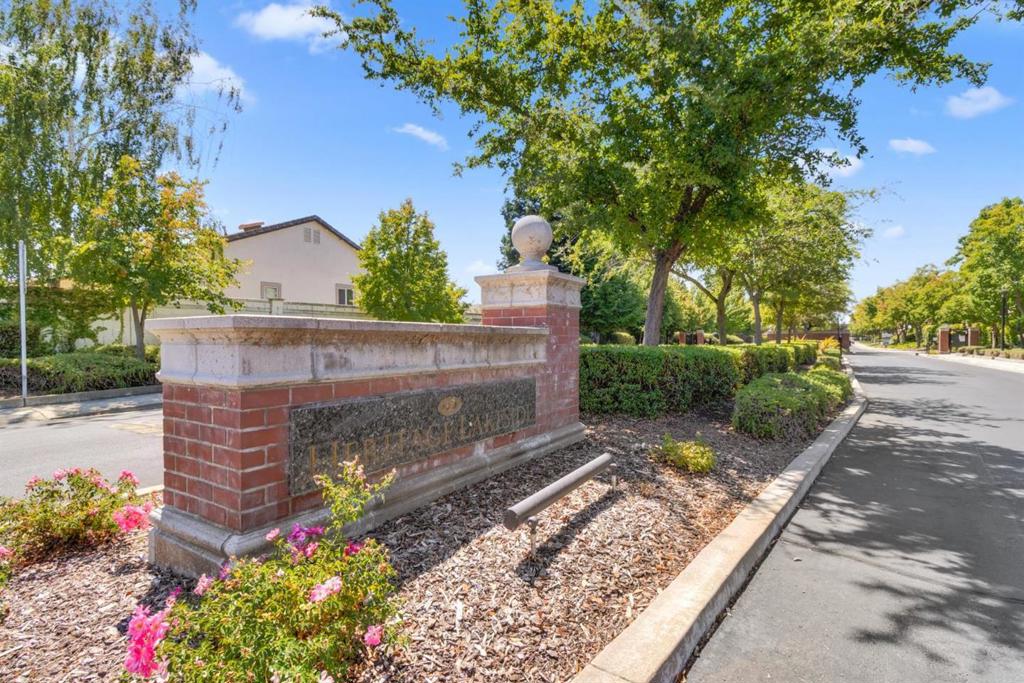2905 Granite Park Lane Property Photo 31
