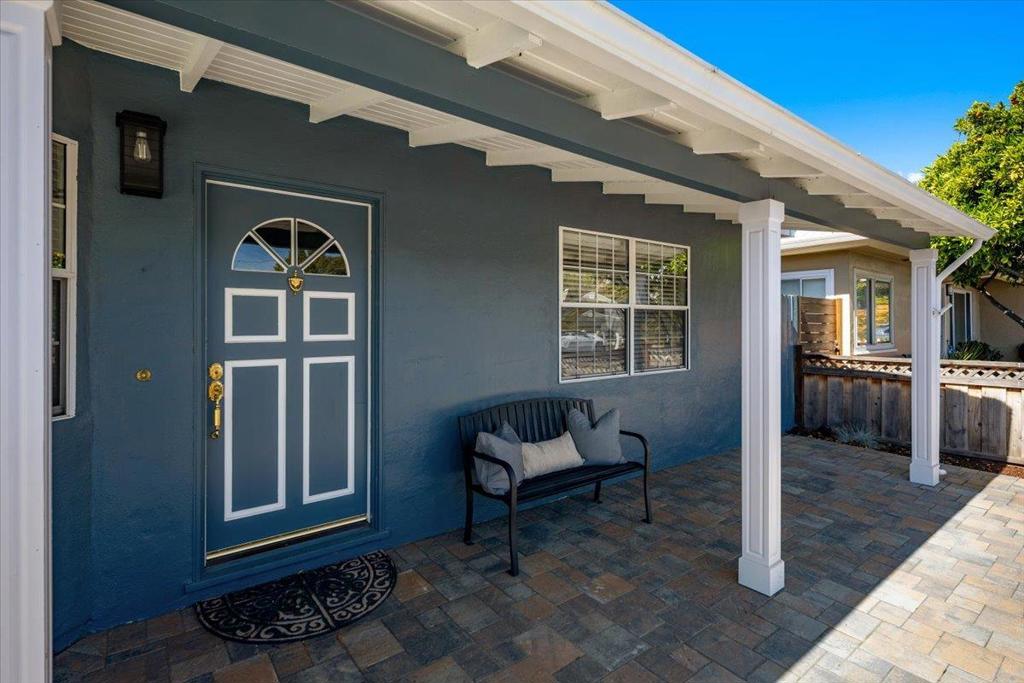 3992 Pasadena Drive Property Photo 6