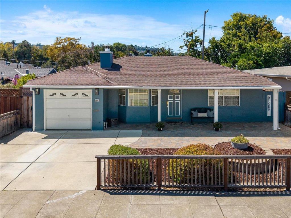 3992 Pasadena Drive Property Photo 11