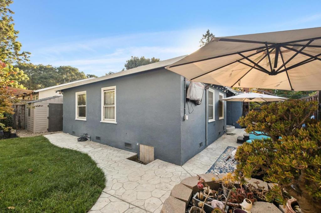 2050 Ralmar Avenue Property Photo 37