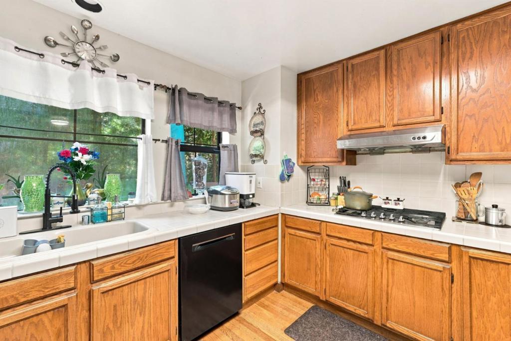 3 Wildwood Place Property Photo 17