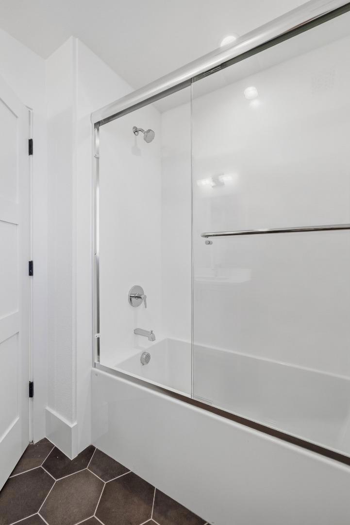 5528 Maravilla Way Property Photo 25