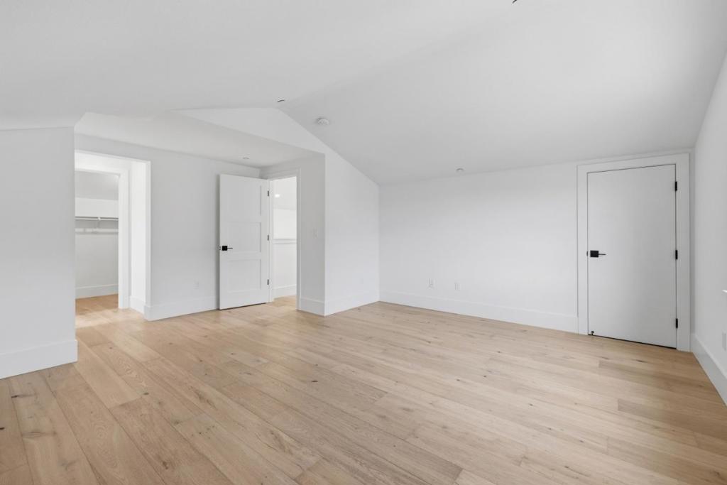 5528 Maravilla Way Property Photo 28