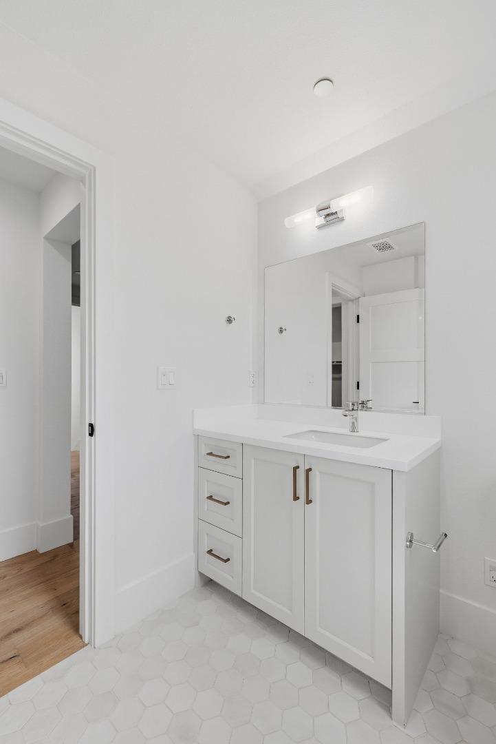 5528 Maravilla Way Property Photo 30